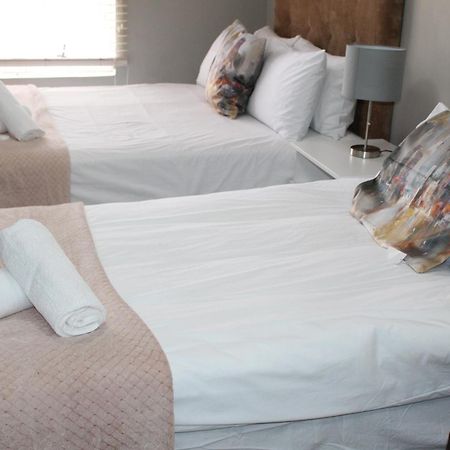 103Onwallace Self Catering Guest House Ciudad del Cabo Exterior foto