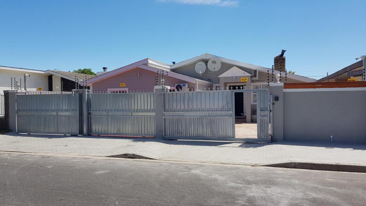 103Onwallace Self Catering Guest House Ciudad del Cabo Exterior foto